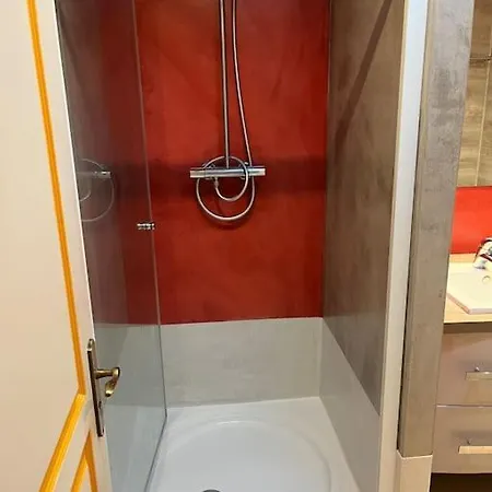 Grand 3 Pieces Apartment *